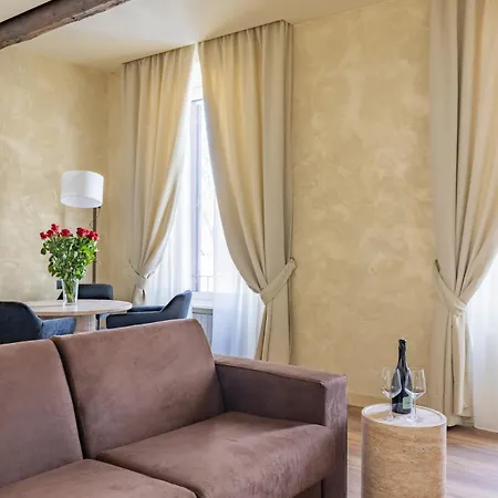 Pantheon Urbes Collection Casa vacanze