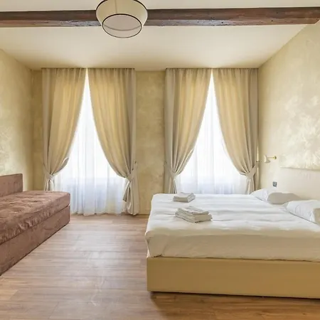 Pantheon Urbes Collection Holiday home